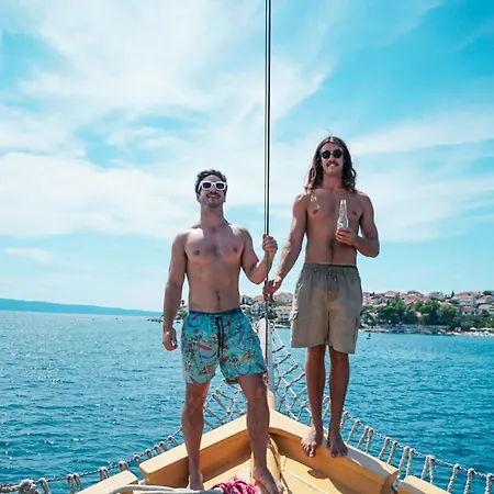 Rhythm Floating Hostel - Zadar Exterior photo